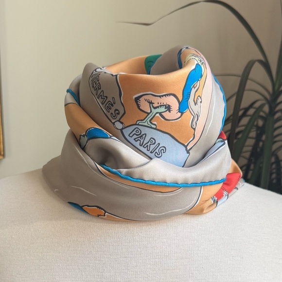 New in Box HERMÈS Milles Et Un Lapins Silk Twill Scarf 90, 2023, WITH Box - Picture 15 of 15